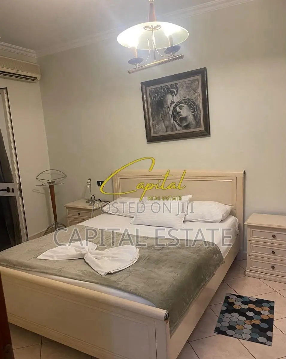 APARTAMENT ME QIRA 2+1 ISH STACIONI TRENIT 75.000 LEKE