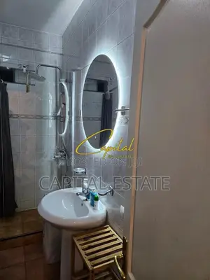 APARTAMENT ME QIRA 2+1 MYSLYM SHYRI 80.000 LEKE