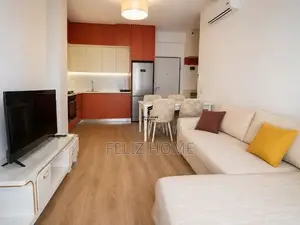 APARTAMENT ME QERA 1+1 RRUGA DALIP TOPI 52.000 LEKE