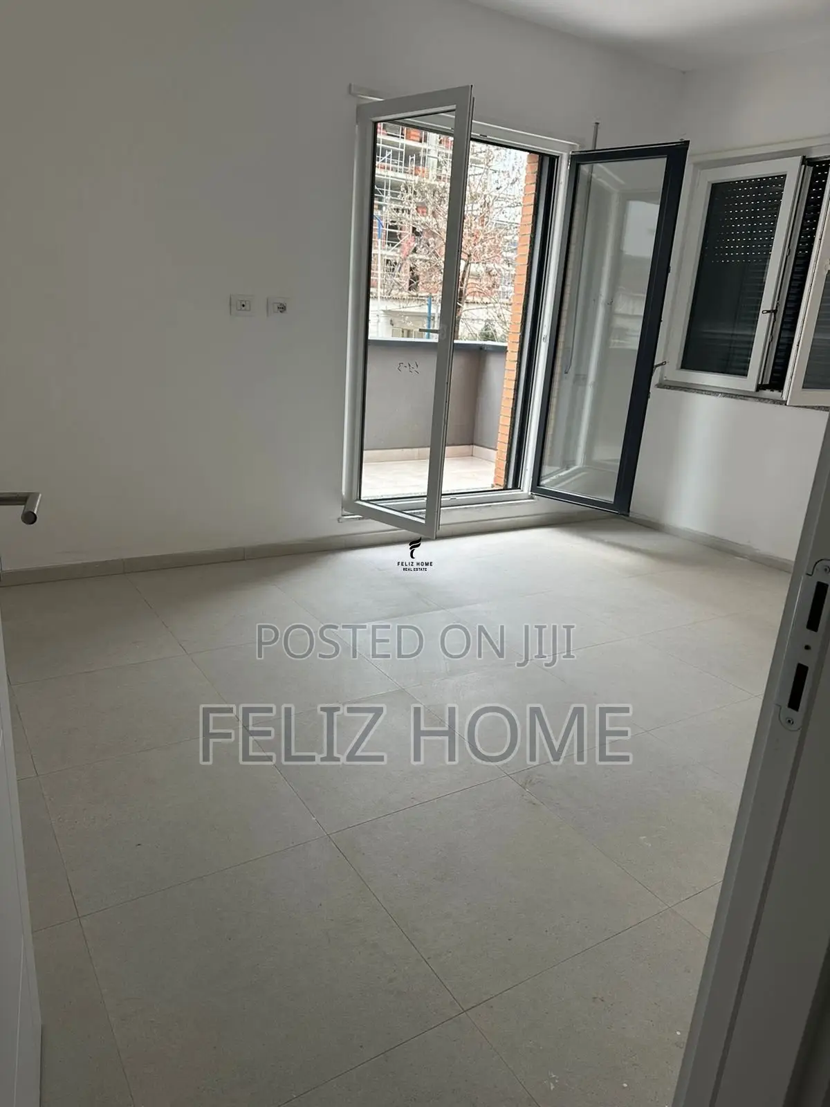 ZYRE ME QERA 120M2 BULEVARDI I RI 60.000 LEKE