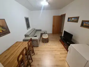 APARTAMENT ME QERA 1+1 MYSLYM SHYRI 50.000 LEKE
