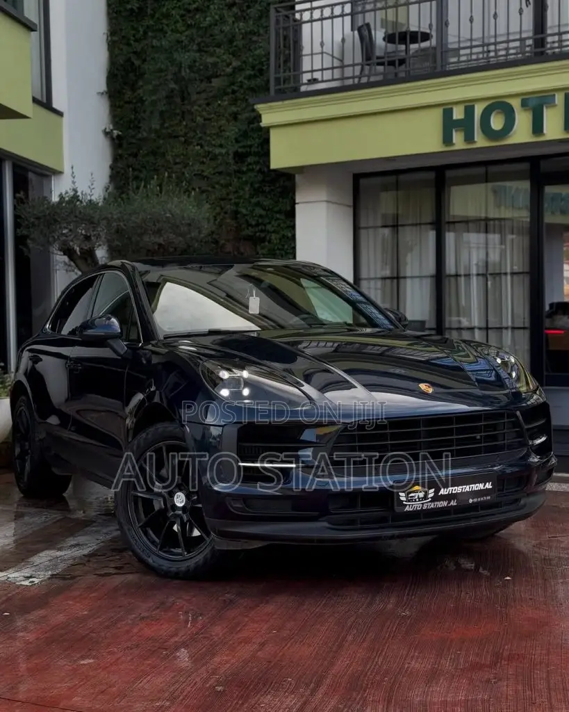 Porsche Macan S