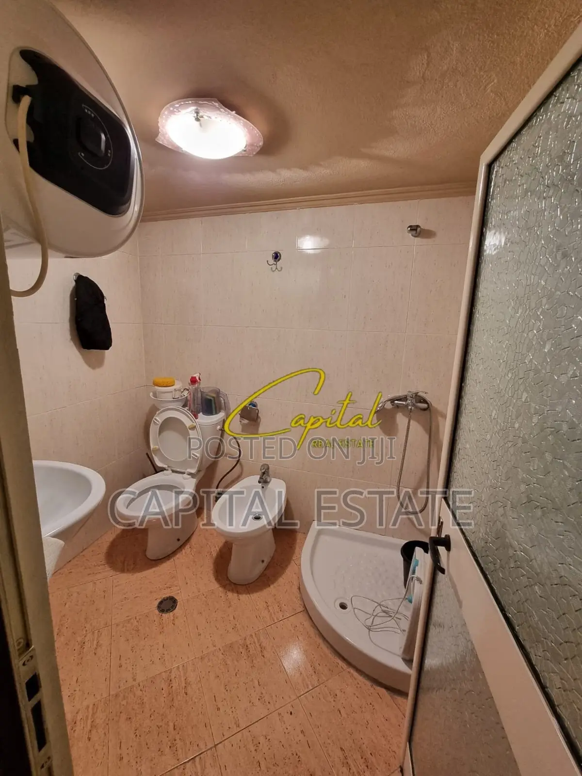 AMBIENT BIZNESI EM QIRA 148 M2 RRUGA E BOGDANEVE 120.000 LEKE