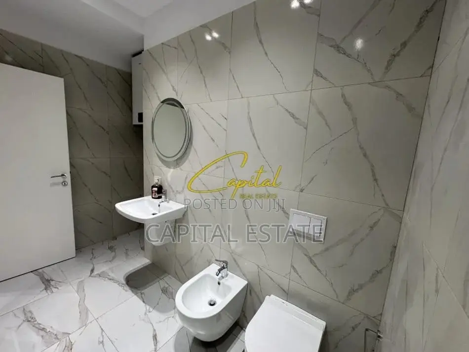 ZYRE ME QIRA 104 M2 GOLDEN TOWER RESIDENCE 1000 EURO
