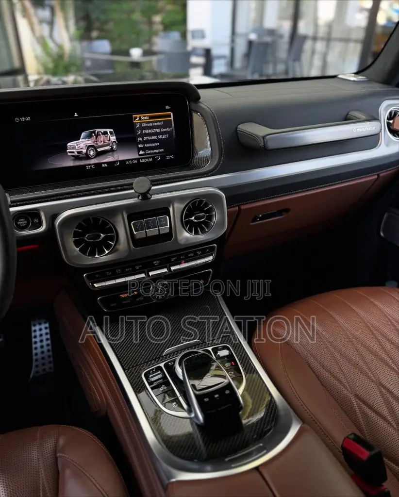 Mercedes Benz G63 AMG