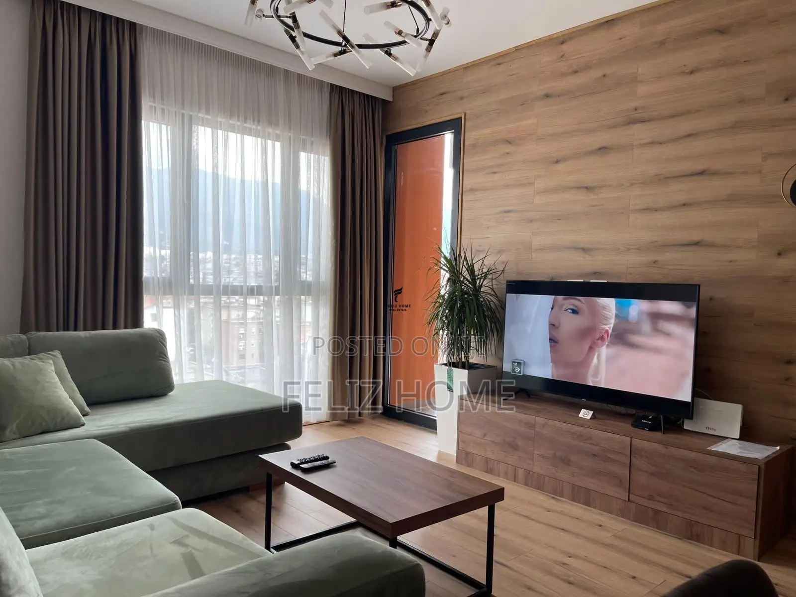 APARTAMENT ME QERA 1+1 RRUGA KONGRESI I MANASTIRIT 60.000 LEKE