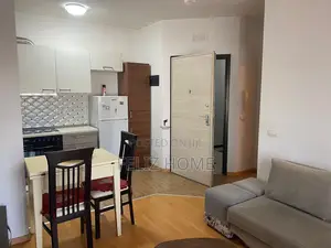 APARTAMENT ME QERA 1+1 XHAMLLIK 50.000 LEKE
