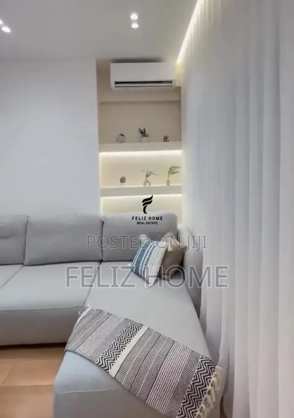 SHITET APARTAMENT 1+1 PAZARI RI 163.000 EURO
