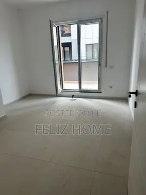 ZYRE ME QERA 120M2 BULEVARDI I RI 60.000 LEKE