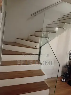 APARTAMENT DUPLEX ME QERA 3+1 5 MAJ 100.000 LEKE
