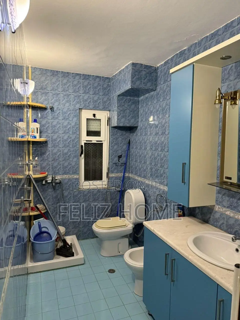 APARTAMENT ME QERA 3+1 XHAMLLIK 60.000 LEKE