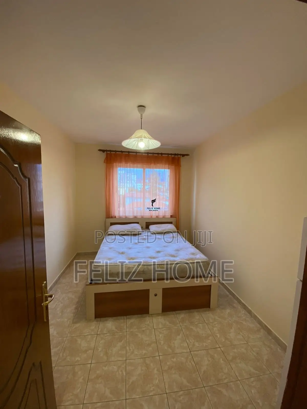 APARTAMENT ME QERA 2+1 MINE PEZA 65.000 LEKE