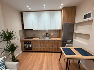SHITET GARSONIERE 34 M2 PAZARI RI 120.000 EURO