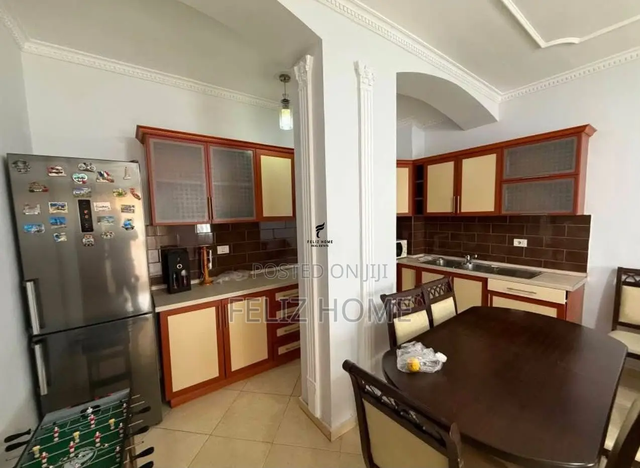 APARTAMENT ME QERA 2+1 RRUGA 5 MAJ 55.000 LEKE