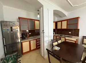 APARTAMENT ME QERA 2+1 RRUGA 5 MAJ 55.000 LEKE