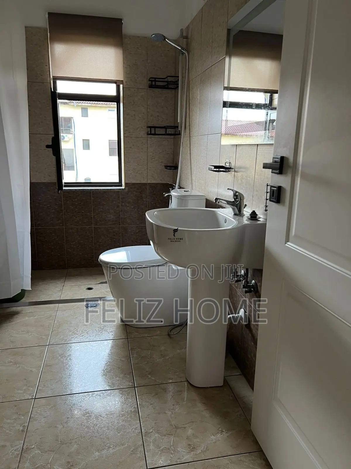 SHITET APARTAMENT 1+1 MYSLYM SHYRI 175.000 EURO