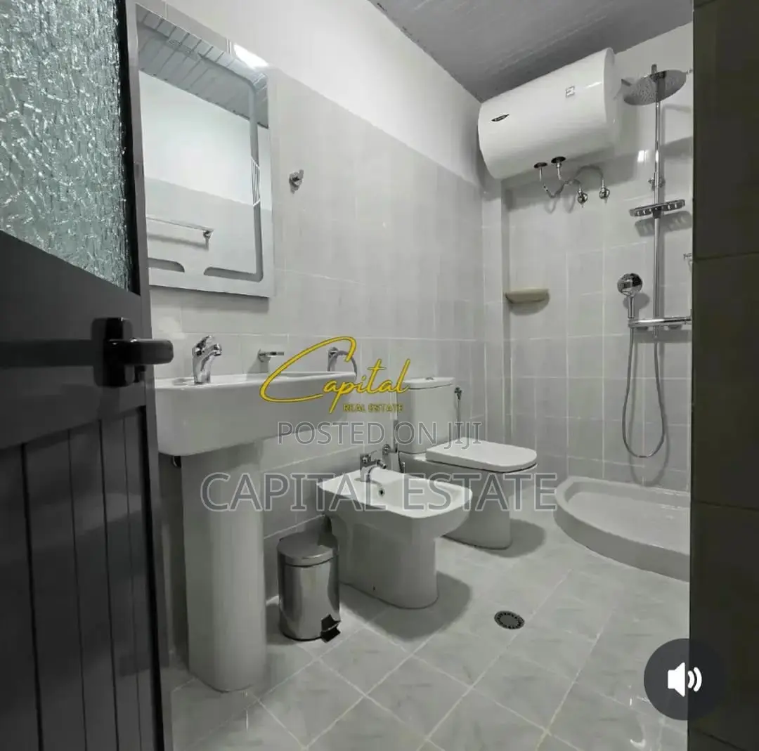 APARTAMENT ME QIRA 2+1+2 VASIL SHANTO 70.000 LEKE