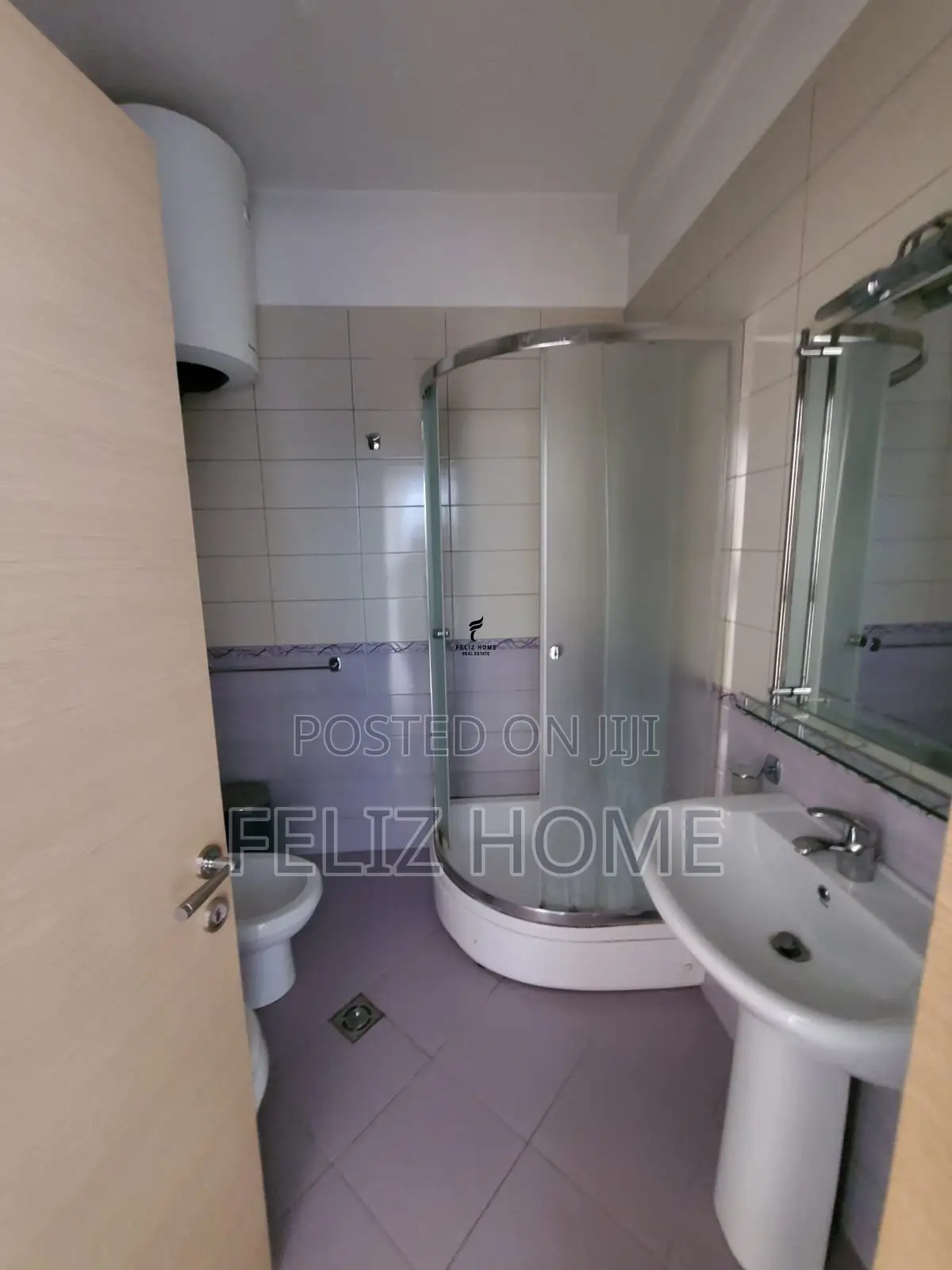 ZYRE ME QERA 110 M2 KOMUNA E PARISIT 1430 EURO
