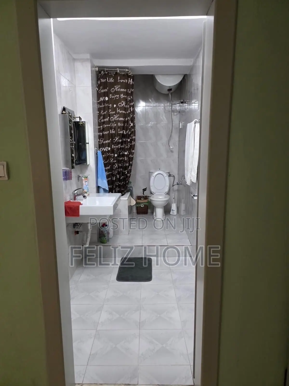 APARTAMENT ME QERA 2+1 ISH TREGU ELEKTRIK 65.000 LEKE