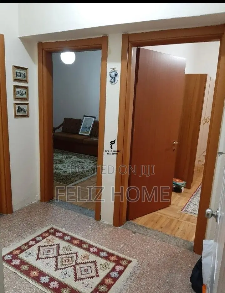 SHITET APARTAMENT 2+1 MYSLYM SHYRI 268.000 EURO