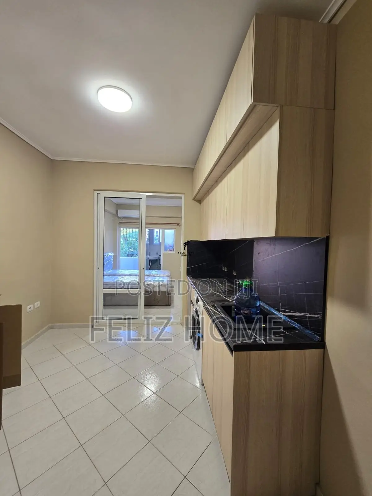 GARSONIERE ME QERA 40M2 21 DHJETORI 48.000 LEKE