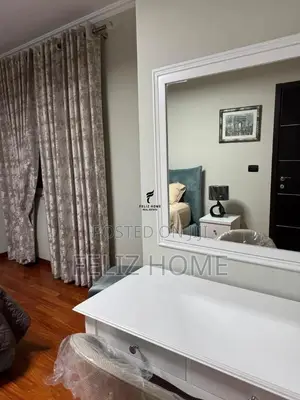 APARTAMENT ME QERA 2+1 STADIUMI AIR ALBANIA 150.000 LEKE
