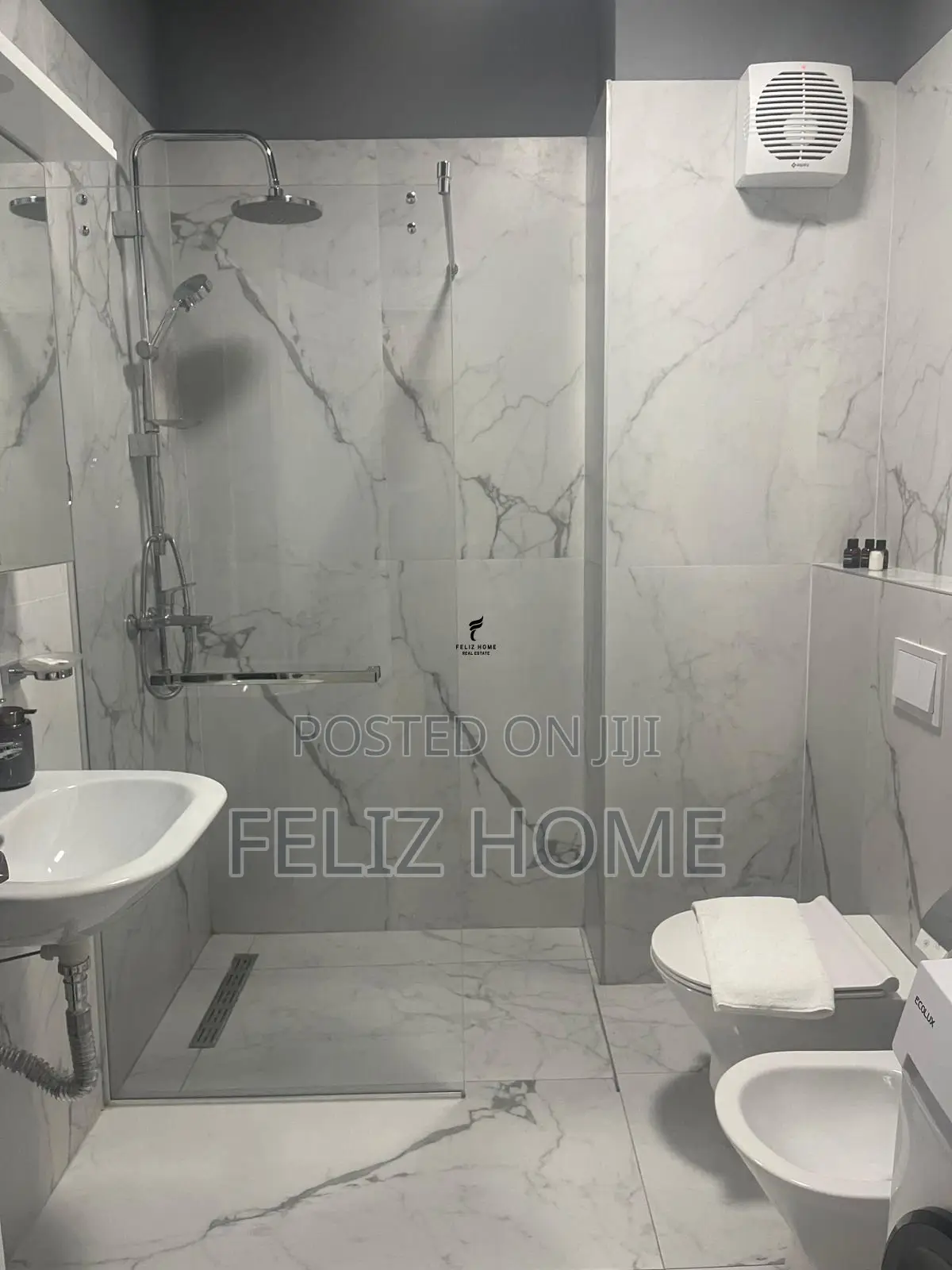 APARTAMENT ME QERA 1+1 RRUGA KONGRESI I MANASTIRIT 60.000 LEKE