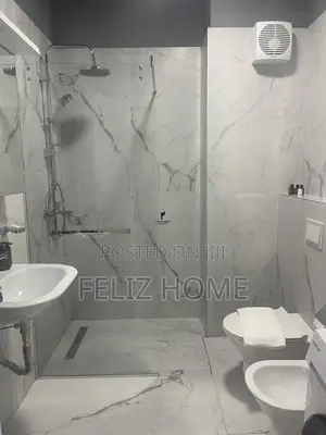 APARTAMENT ME QERA 1+1 RRUGA KONGRESI I MANASTIRIT 60.000 LEKE