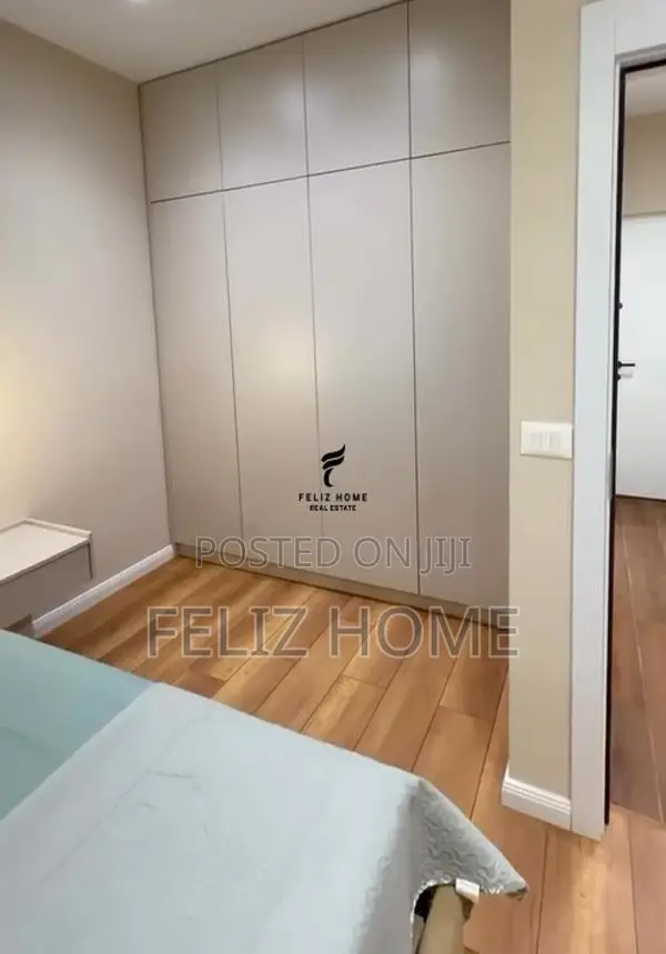 SHITET APARTAMENT 1+1 PAZARI RI 163.000 EURO