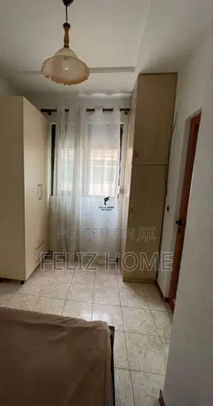 APARTAMENT ME QERA 1+1 MYSLYM SHYRI 50.000 LEKE
