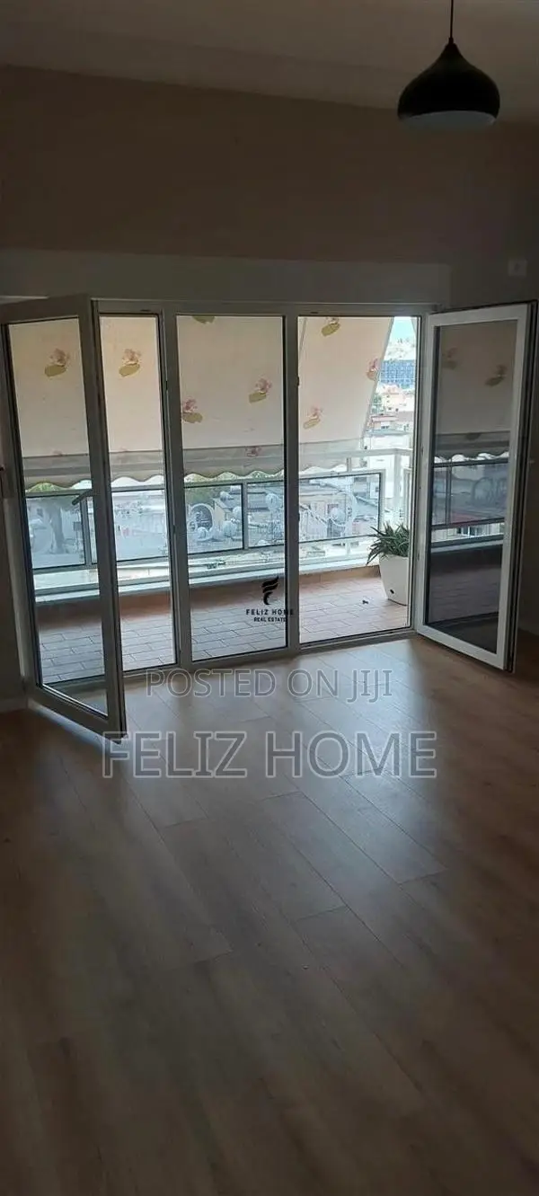 SHITET APARTAMENT 2+1 XHAMLLIK 18.700.000 LEKE