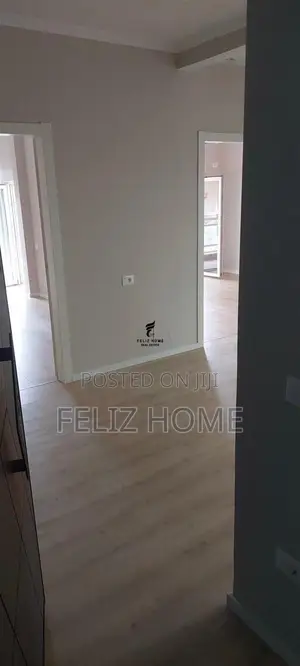 SHITET APARTAMENT 2+1 XHAMLLIK 18.700.000 LEKE