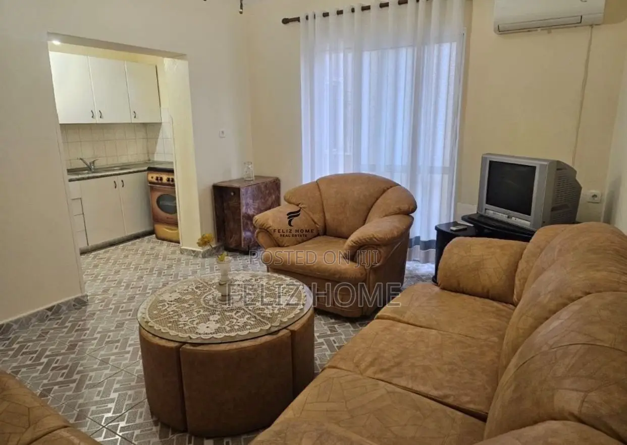 APARTAMENT ME QERA 3+1 BULEVARDI ZOGU 1 55.000 LEKE