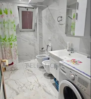 APARTAMENT ME QERA 3+1 BULEVARDI ZOGU 1 55.000 LEKE
