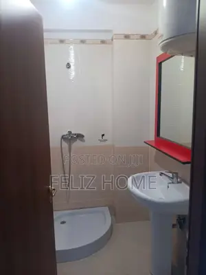 APARTAMENT ME QERA 2+1+2 BULEVARDI ZOGU 1 55.000 LEKE