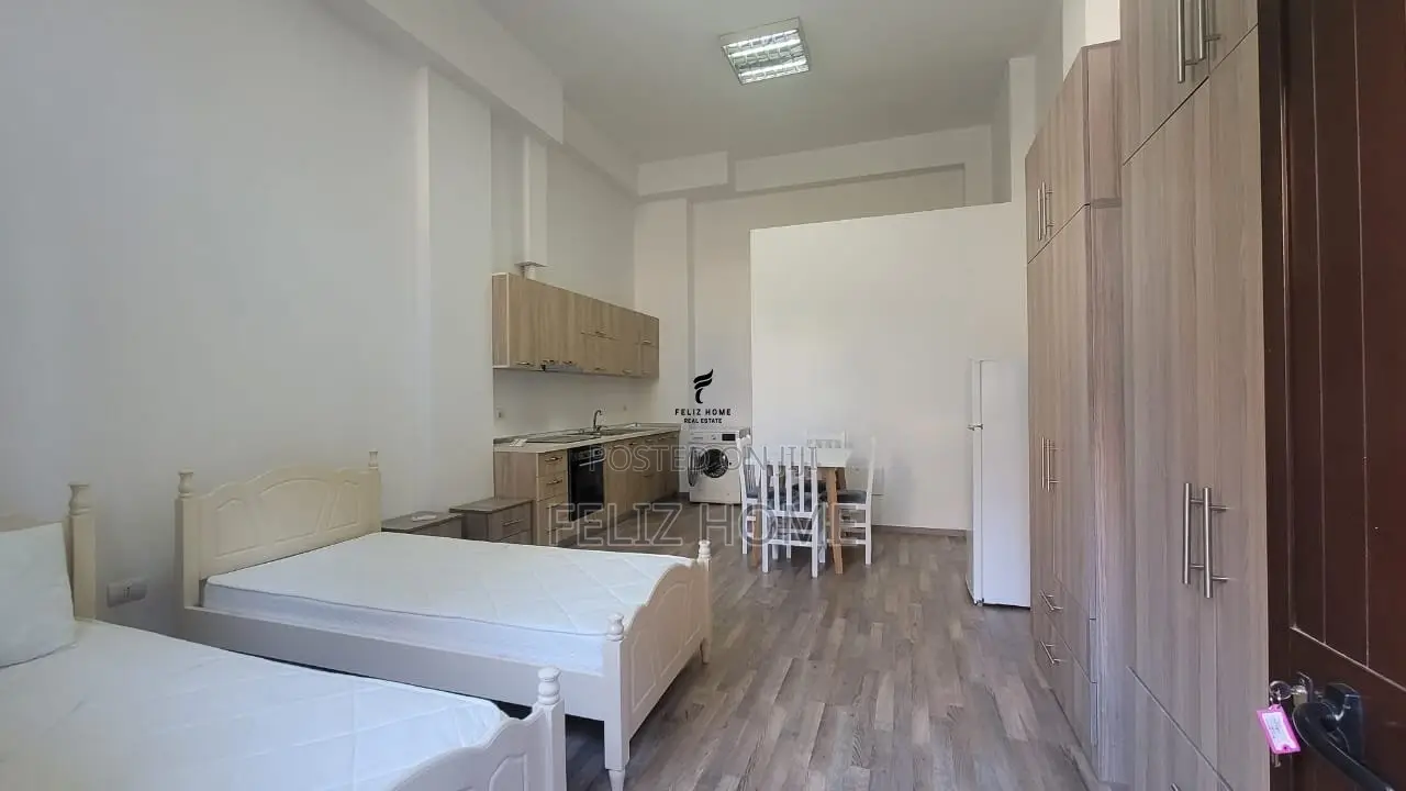 GARSONIERE ME QERA 40M2 BRRYL 40.000 LEKE
