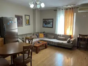 APARTAMENT ME QERA 2+1 RRUGA E ELBASANIT 60.000 LEKE