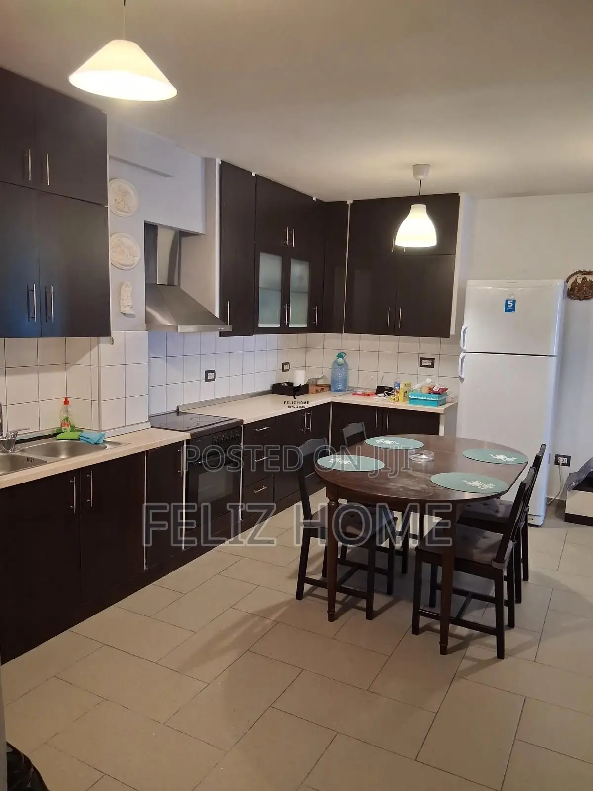 APARTAMENT ME QERA 2+1 MYSLYM SHYRI 65.000 LEKE