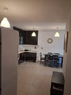 APARTAMENT ME QERA 2+1 MYSLYM SHYRI 65.000 LEKE