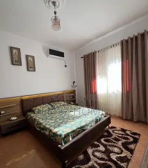 APARTAMENT ME QERA 2+1 BULEVARDI I RI 50.000 LEKE
