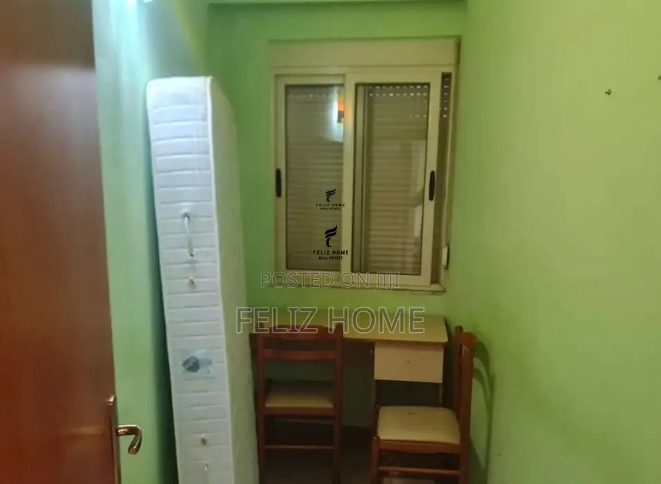 APARTAMENT ME QERA 1+1 RRUGA E DURRESIT 65.000 LEKE