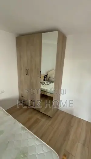 APARTAMENT ME QERA 1+1 RRUGA E DIBRES 43.000 LEKE