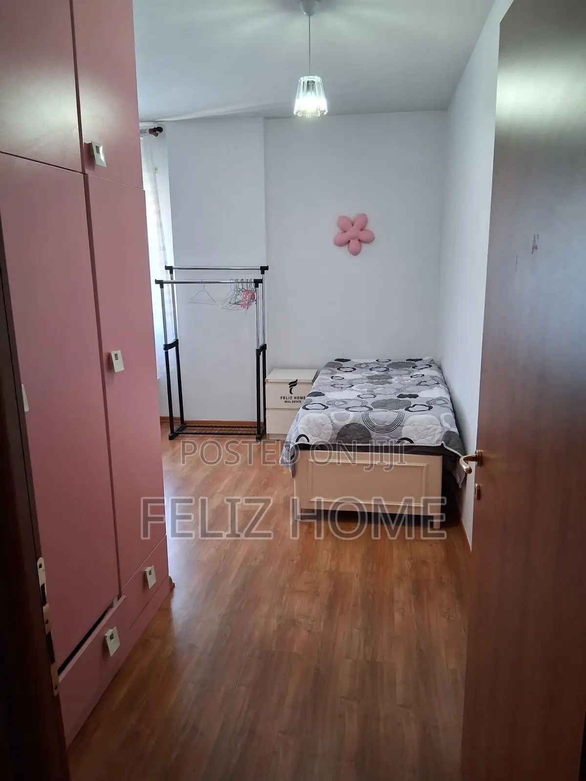 APARTAMENT ME QERA 2+1 MYSLYM SHYRI 65.000 LEKE