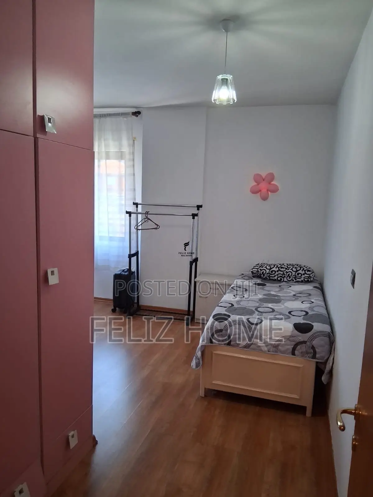 APARTAMENT ME QERA 2+1 MYSLYM SHYRI 65.000 LEKE