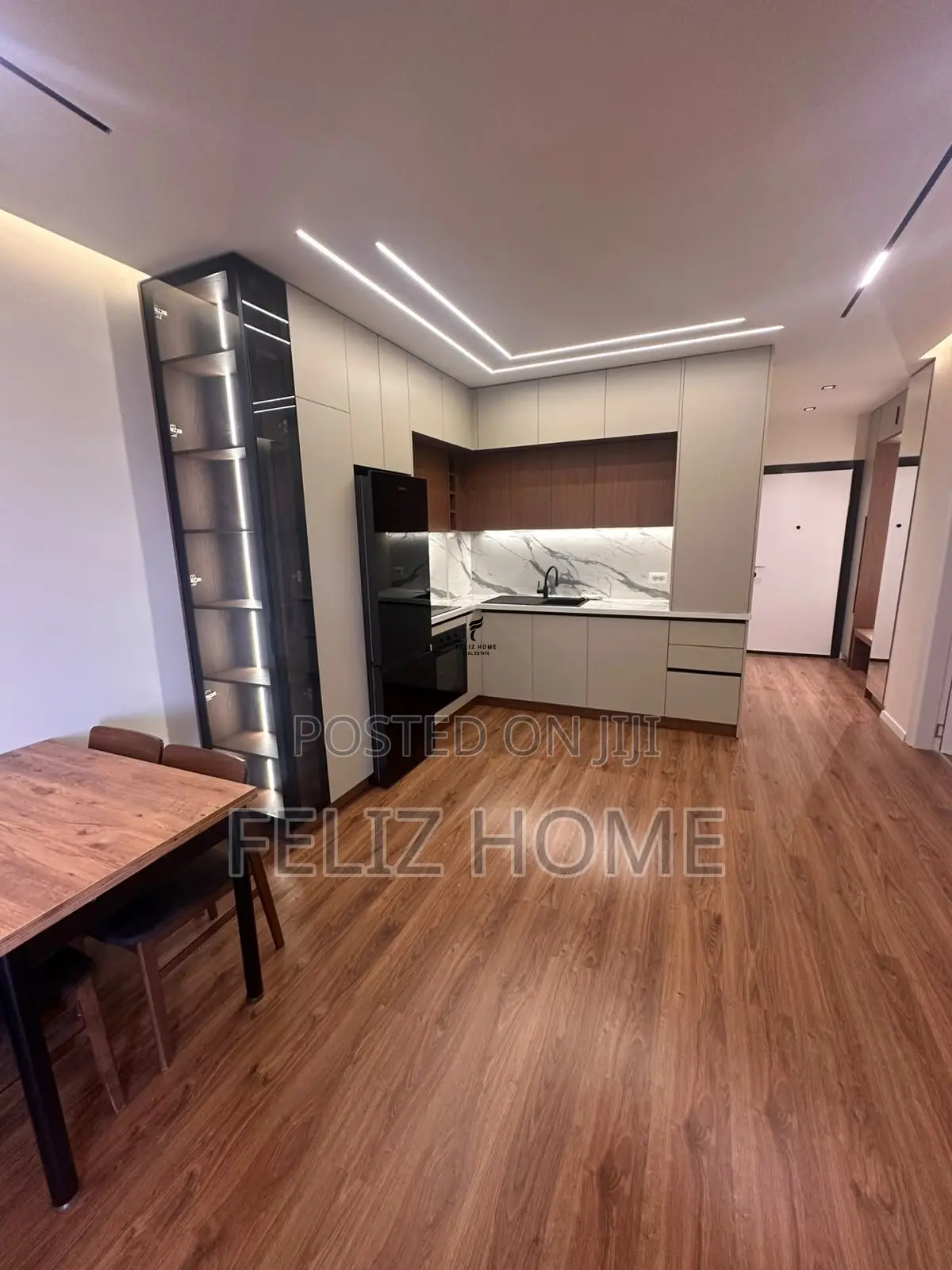 APARTAMENT ME QERA 2+1+2 LAPRAKE 1.000 EURO