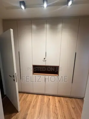 APARTAMENT ME QERA 2+1+2 LAPRAKE 1.000 EURO