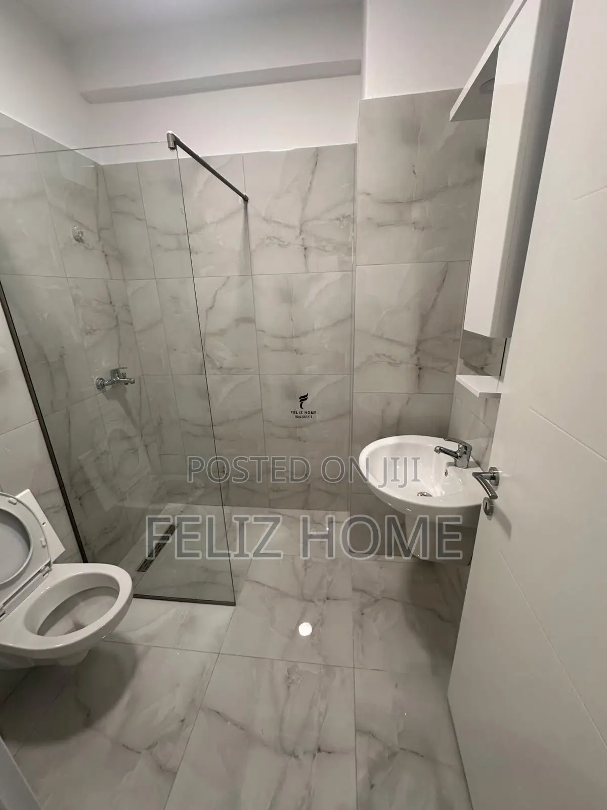 APARTAMENT ME QERA 2+1+2 LAPRAKE 1.000 EURO
