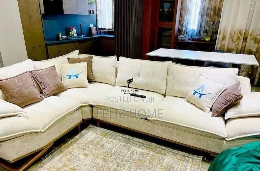 APARTAMENT ME QERA 3+1 RRUGA E DIBRES 100.000 LEKE