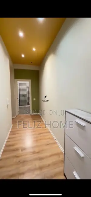 APARTAMENT ME QERA 2+1 RRUGA E KAVAJES 60.000 LEKE