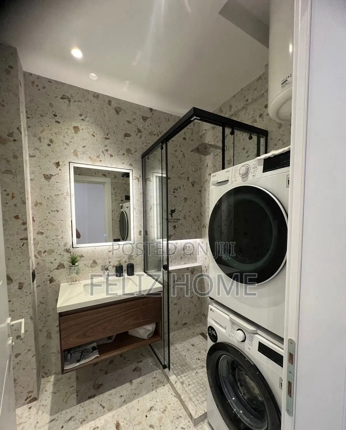 APARTAMENT ME QERA 2+1 KINOSTUDIO 100.000 LEKE